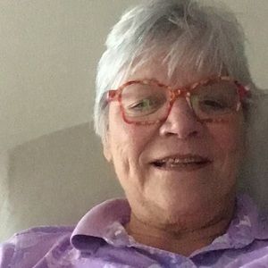 Meet your Posher, Mitzi